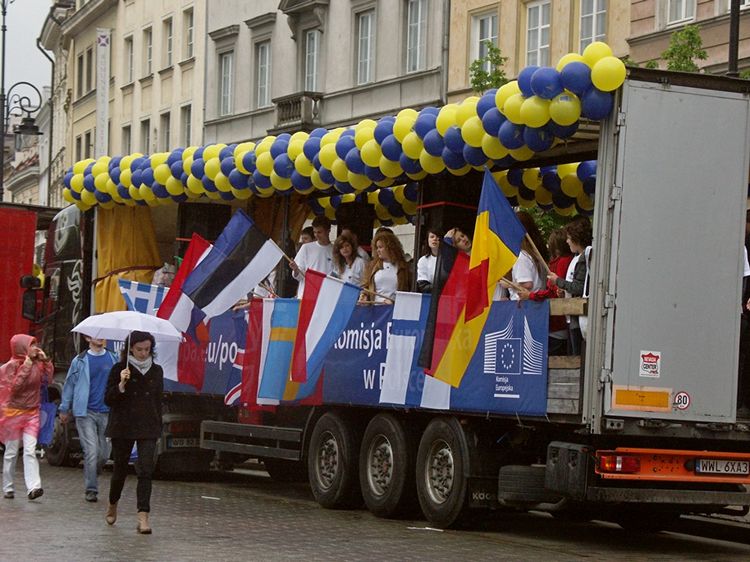 Młodzi szubinianie na czele Parady Schumana