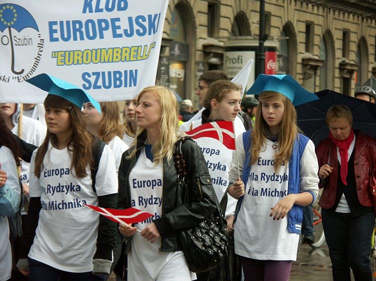 Młodzi szubinianie na czele Parady Schumana