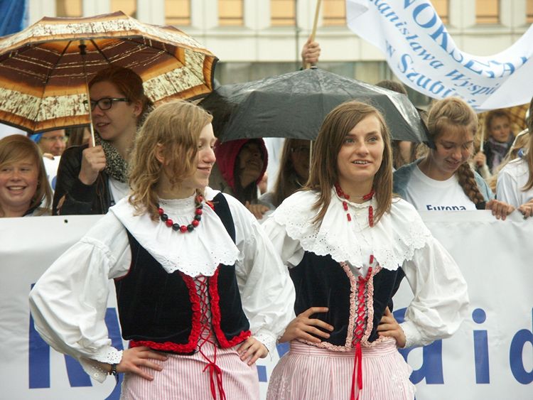 Młodzi szubinianie na czele Parady Schumana