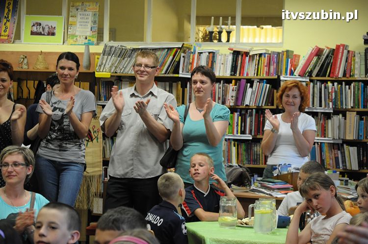Biblioteka ciągle w grze