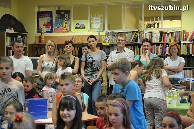 Biblioteka ciągle w grze