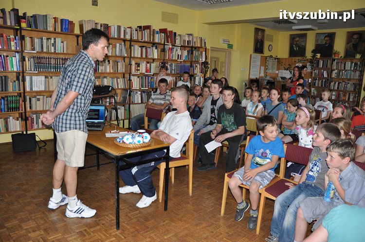 Biblioteka ciągle w grze