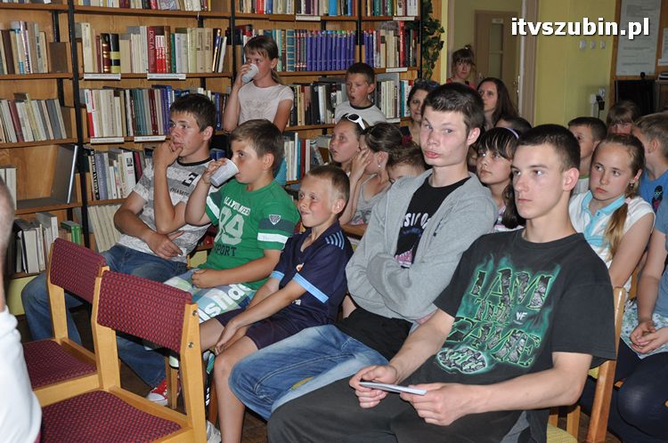 Biblioteka ciągle w grze