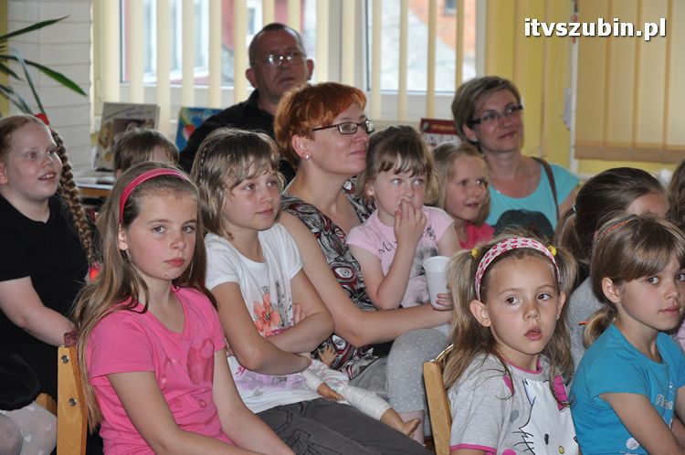 Biblioteka ciągle w grze