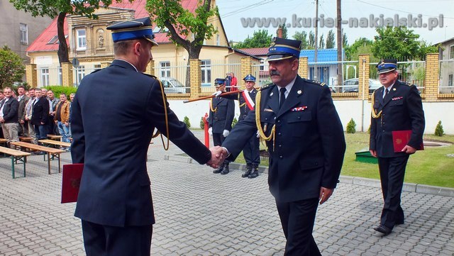 Uroczysty apel z okazji Dnia Strażaka i XX Lecia PSP