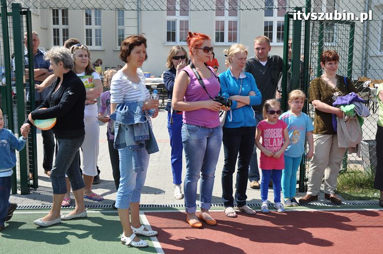 Festyn rodzinny w SP1 w Szubinie ?JEDYNKA TO RODZINKA?