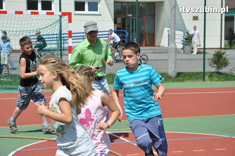 Festyn rodzinny w SP1 w Szubinie ?JEDYNKA TO RODZINKA?