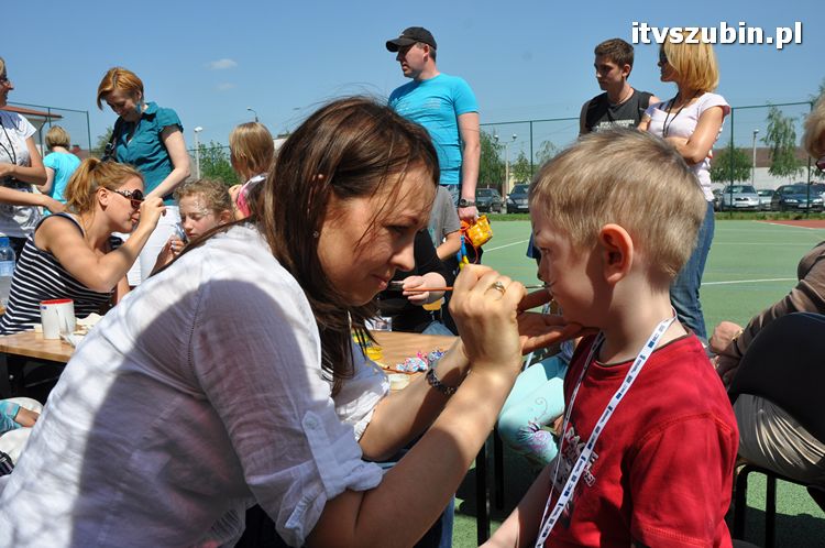 Festyn rodzinny w SP1 w Szubinie ?JEDYNKA TO RODZINKA?