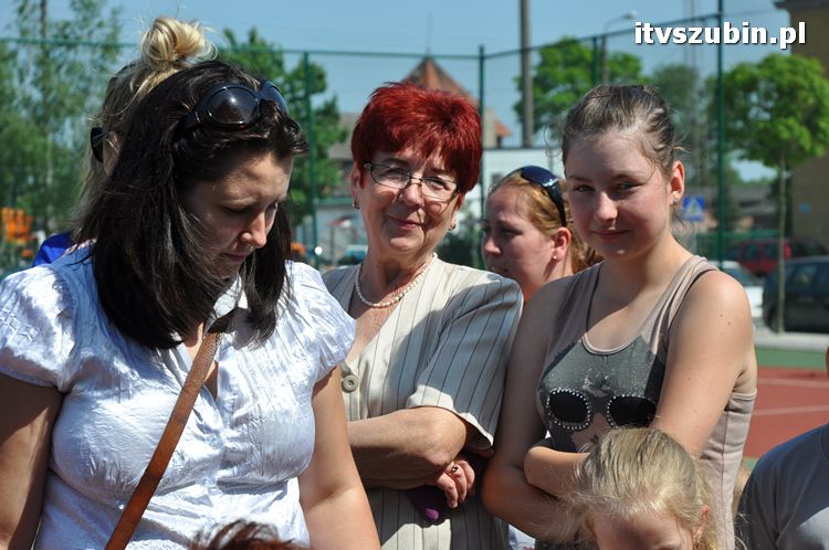 Festyn rodzinny w SP1 w Szubinie ?JEDYNKA TO RODZINKA?