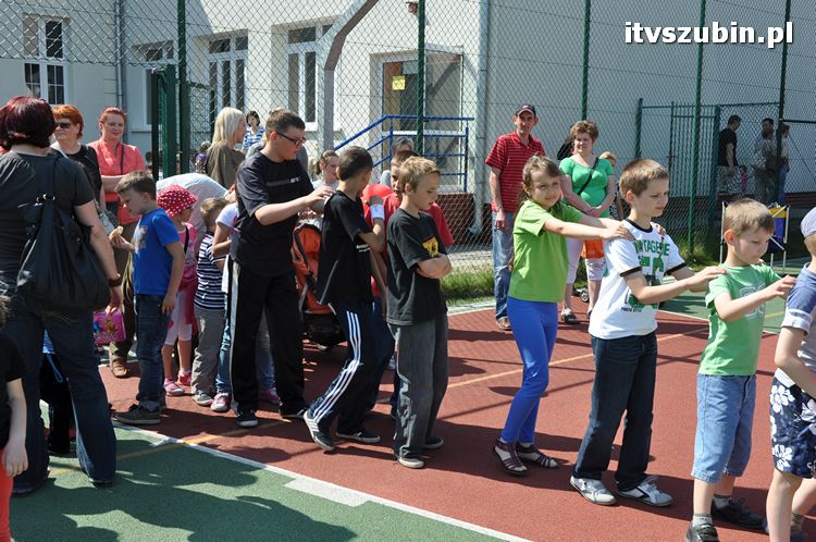 Festyn rodzinny w SP1 w Szubinie ?JEDYNKA TO RODZINKA?