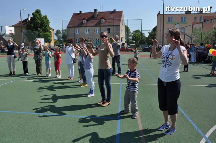 Festyn rodzinny w SP1 w Szubinie ?JEDYNKA TO RODZINKA?
