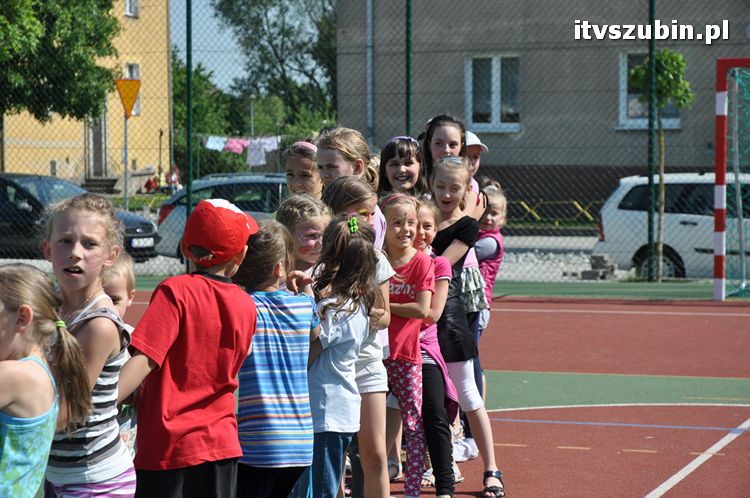 Festyn rodzinny w SP1 w Szubinie ?JEDYNKA TO RODZINKA?
