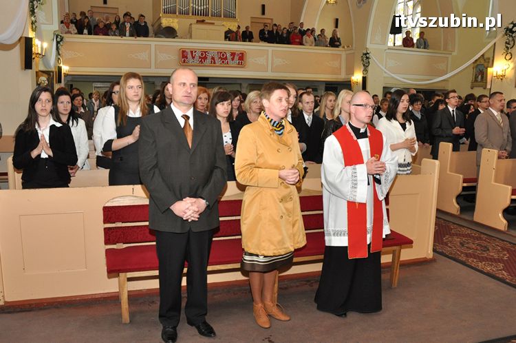 Sakrament Bierzmowania w Kościele p.w. Św. Andrzeja w Szubinie