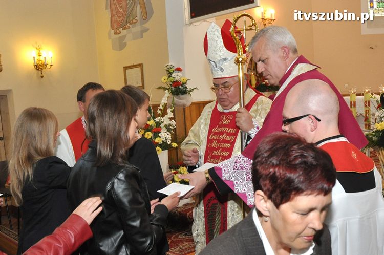Sakrament Bierzmowania w Kościele p.w. Św. Andrzeja w Szubinie
