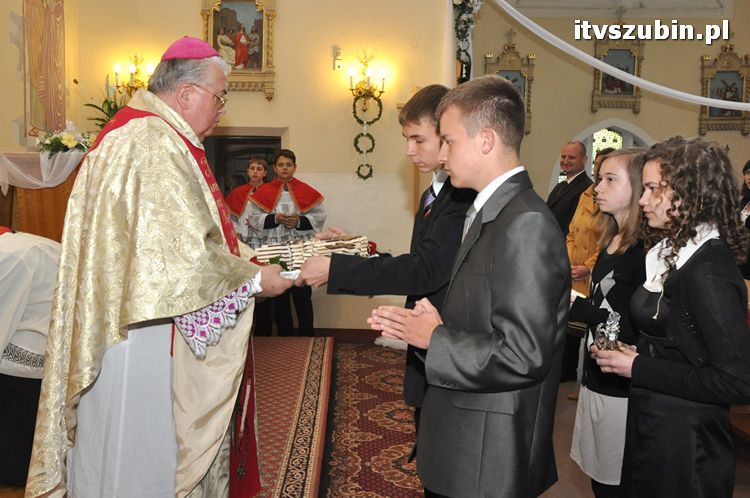 Sakrament Bierzmowania w Kościele p.w. Św. Andrzeja w Szubinie