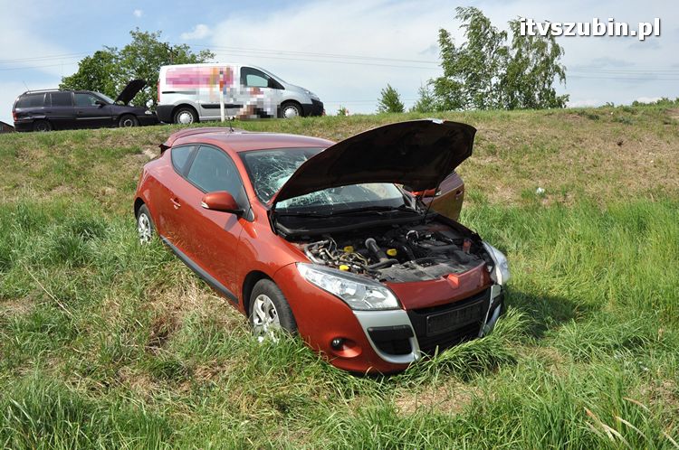 Kolizja trzech samochodów w Zamościu k. Bydgoszczy