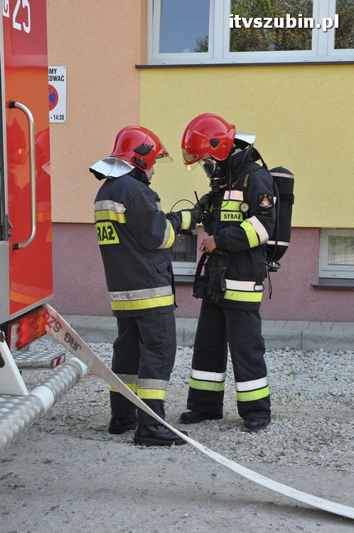 Ewakuowano uczniów i nauczycieli ZSS w Szubinie
