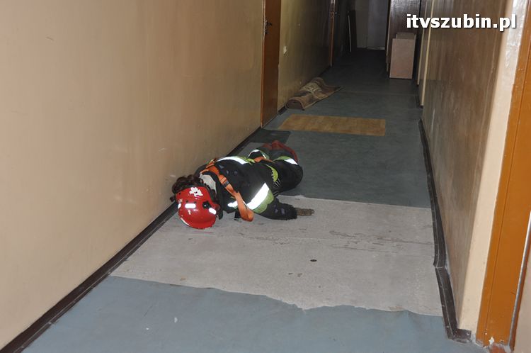 Ewakuowano uczniów i nauczycieli ZSS w Szubinie