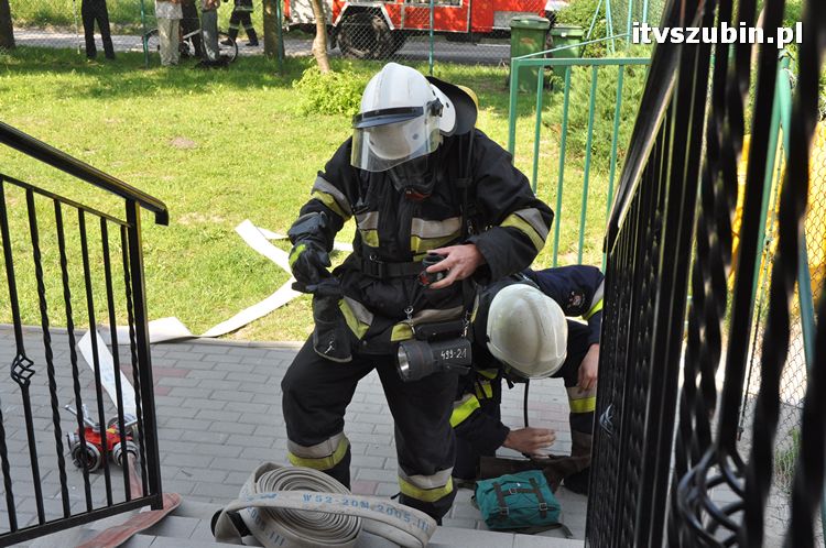 Ewakuowano uczniów i nauczycieli ZSS w Szubinie