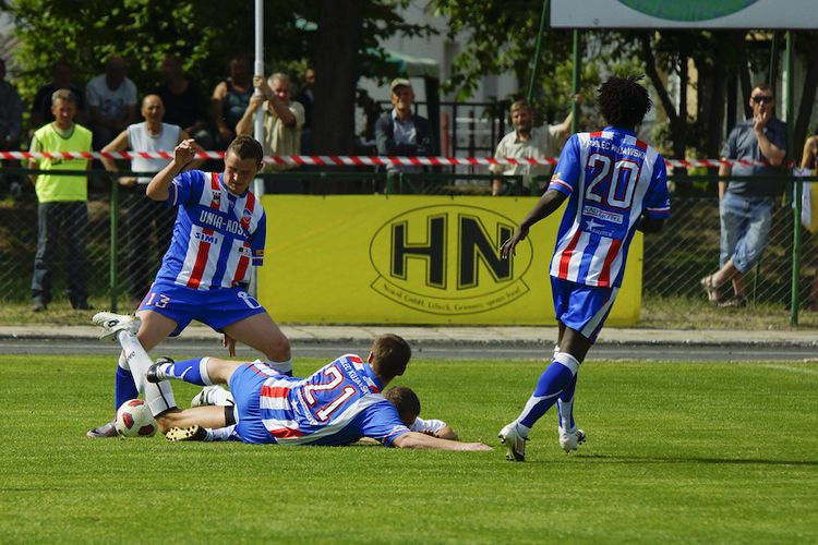 LKS Szubinianka Szubin - KS Unia/Roszak Solec Kujawski 1:3