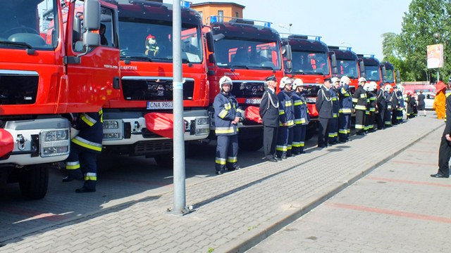 Krzyże Zasługi i Medale dla strażaków z powiatu nakielskiego