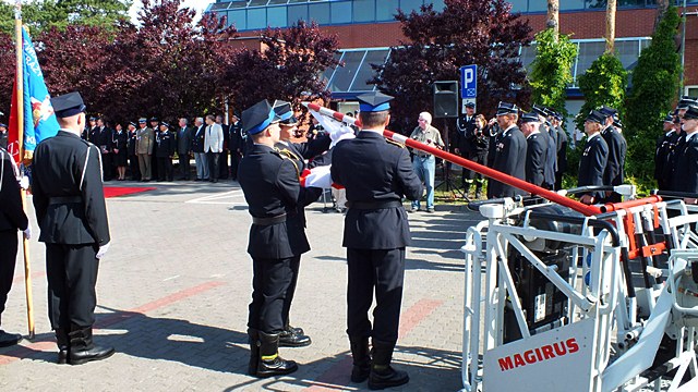 Krzyże Zasługi i Medale dla strażaków z powiatu nakielskiego