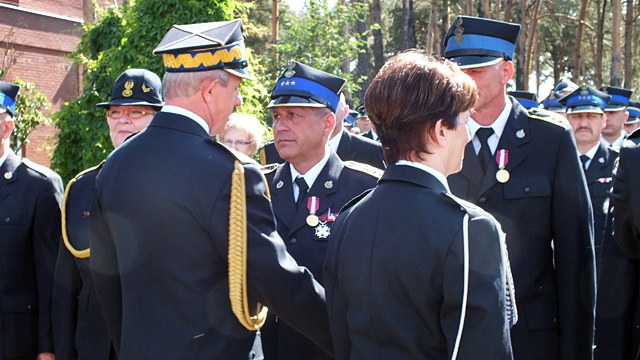 Krzyże Zasługi i Medale dla strażaków z powiatu nakielskiego