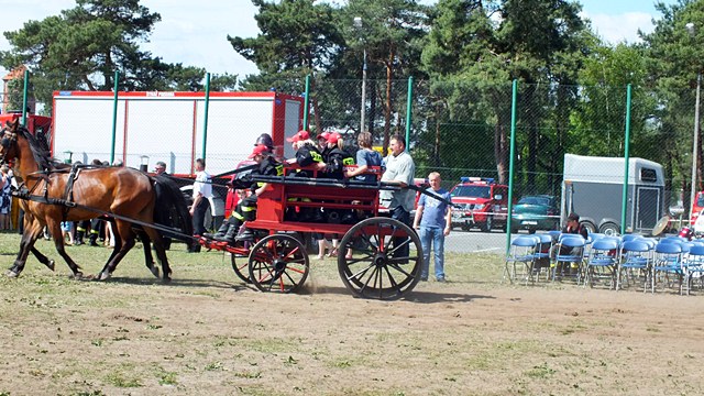 Krzyże Zasługi i Medale dla strażaków z powiatu nakielskiego