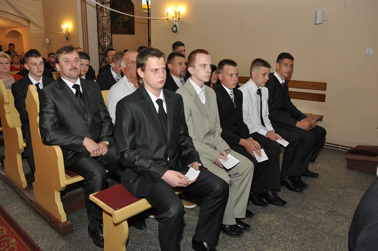 Sakrament Bierzmowania w Kościele p.w. Św. Marcina w Szubinie