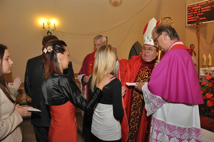 Sakrament Bierzmowania w Kościele p.w. Św. Marcina w Szubinie