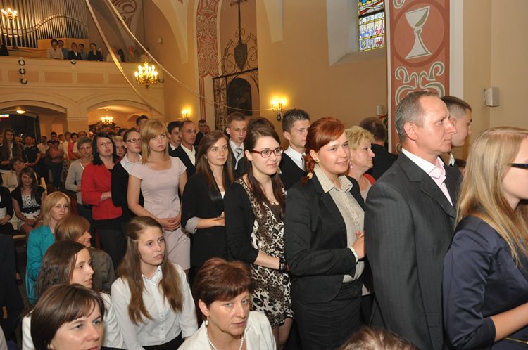 Sakrament Bierzmowania w Kościele p.w. Św. Marcina w Szubinie