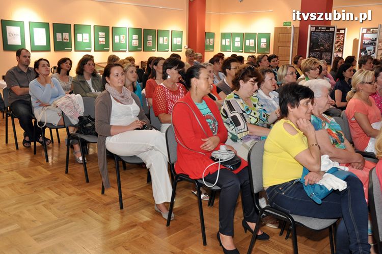 Pierwszaki z jedynki swoim Mamusiom