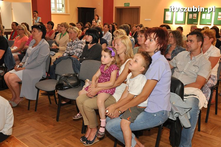 Pierwszaki z jedynki swoim Mamusiom