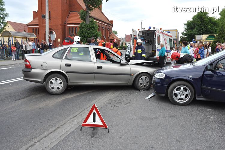 Kolizja trzech pojazdów w Rynarzewie