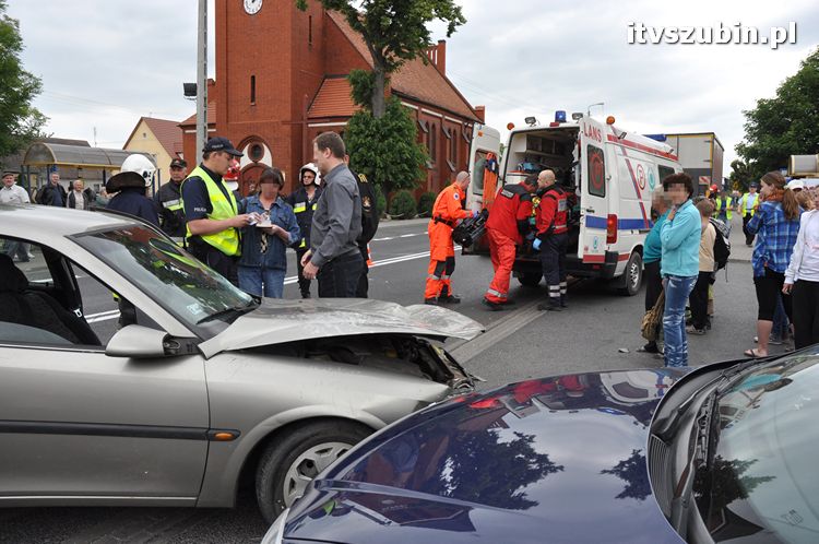 Kolizja trzech pojazdów w Rynarzewie