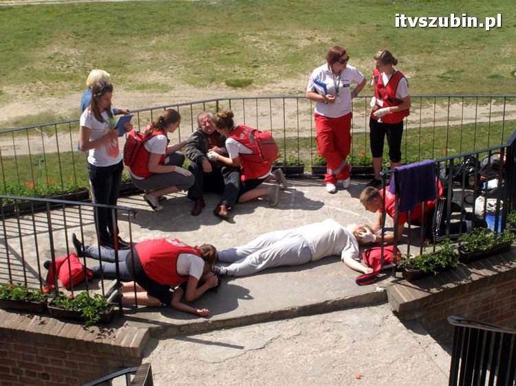 XX Mistrzostwa Pierwszej Pomocy PCK z udziałem drużyny LO Szubin