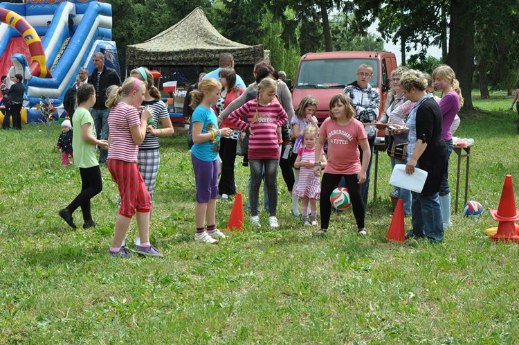 Festyn Parafialny w Samoklęskach Dużych