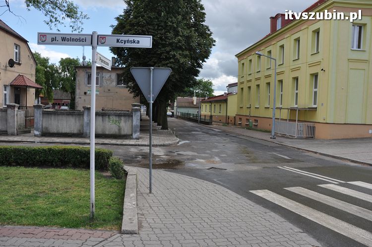 Kolejny przystanek BUS znika z mapy Szubina przy okazji zmiany organizacji ruchu na ul. Rynek i Winnica