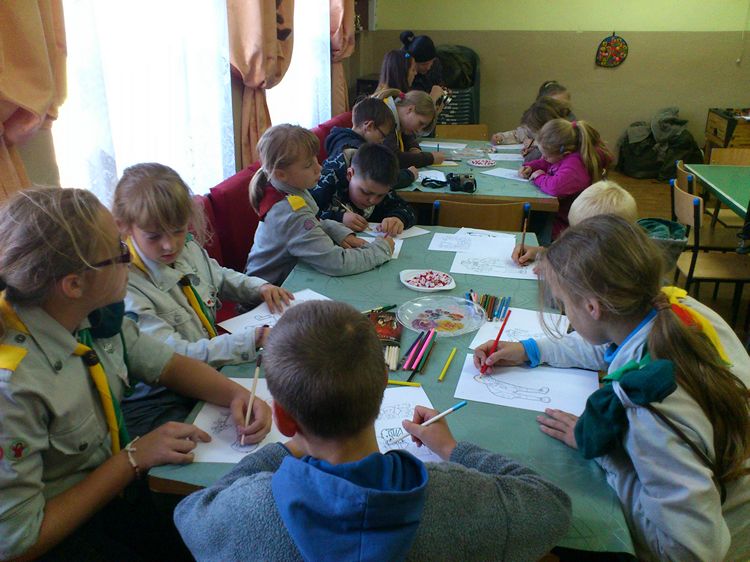 Grzeczna Panna ? ?zdobyta? przez harcerzy