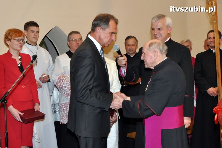 Msza dziękczynna za 60 lat posługi kapłańskiej ks. prałata Jana Kątnego