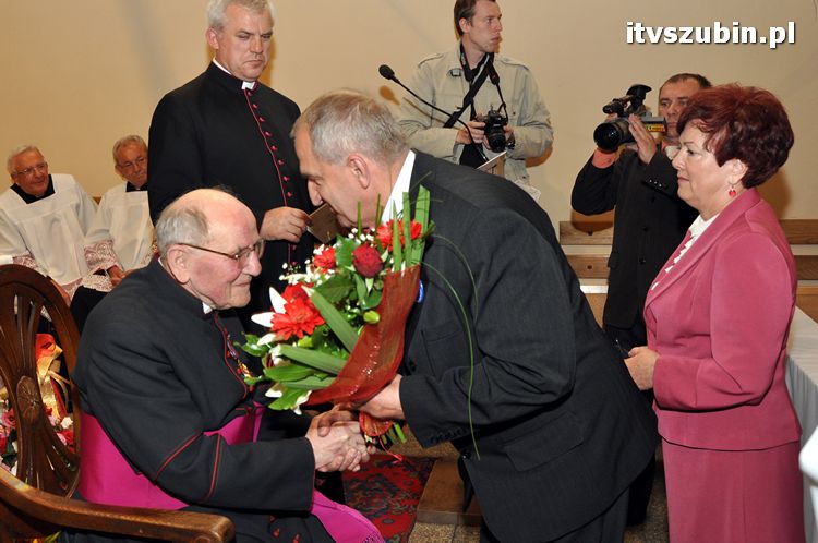 Msza dziękczynna za 60 lat posługi kapłańskiej ks. prałata Jana Kątnego
