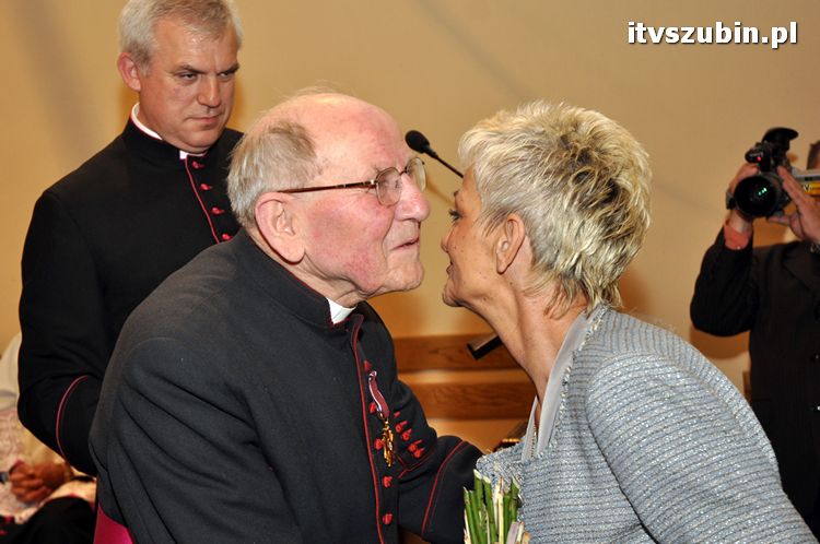 Msza dziękczynna za 60 lat posługi kapłańskiej ks. prałata Jana Kątnego