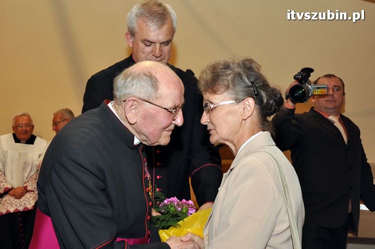 Msza dziękczynna za 60 lat posługi kapłańskiej ks. prałata Jana Kątnego