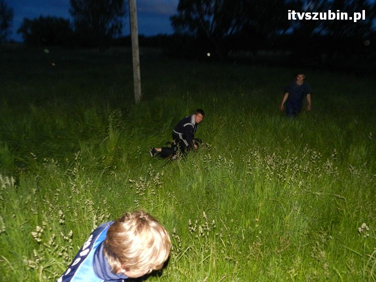 Szubińscy licealiści na kajakowym spływie Notecią