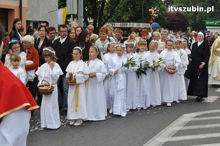 Procesja Bożego Ciała przeszła ulicami Szubina