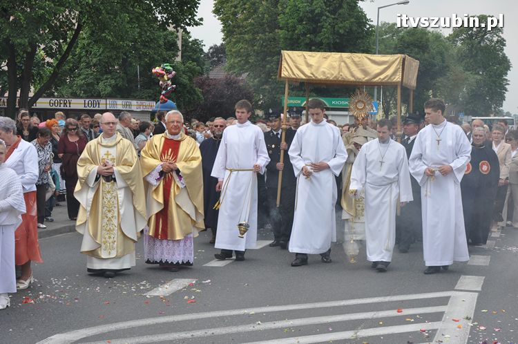 Procesja Bożego Ciała przeszła ulicami Szubina