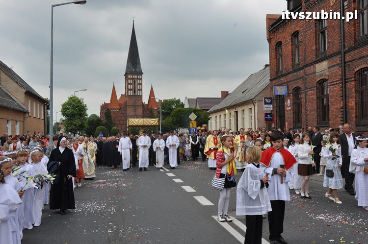 Procesja Bożego Ciała przeszła ulicami Szubina