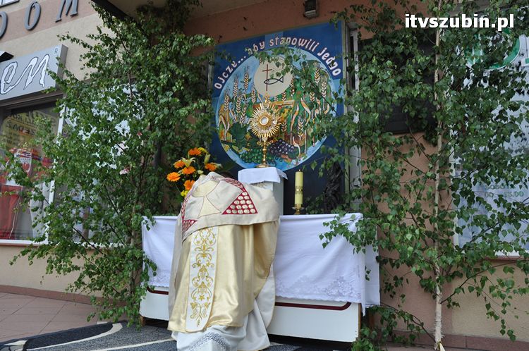 Procesja Bożego Ciała przeszła ulicami Szubina