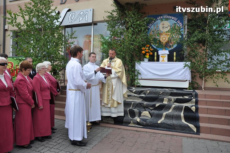 Procesja Bożego Ciała przeszła ulicami Szubina