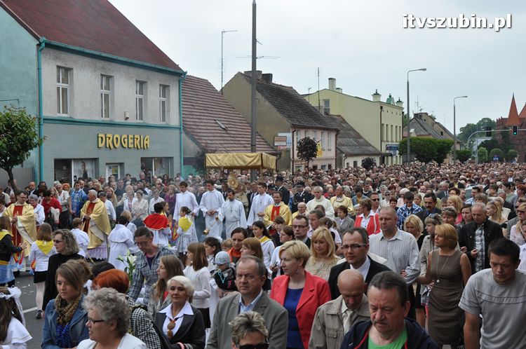 Procesja Bożego Ciała przeszła ulicami Szubina
